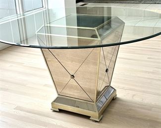 Bassett Mirror Borhese Dining Table. An elegantly designed table provides a lovely focal point for a dining room. Measures 54” in diameter and 29.75” h. 