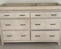 Williams Sonoma 6 Drawer Dresser with Removal Changing Table Top that measures 56x20x36 inches.