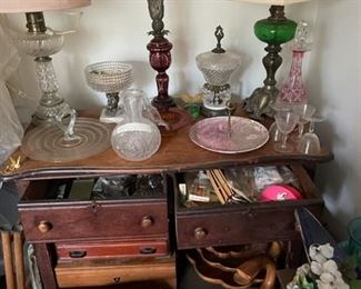 Lamps and decorative accesories.