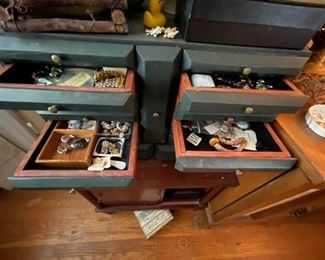 Jewelry boxes and nice vintage jewelry.