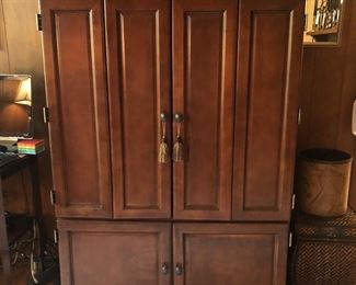 Entertainment center