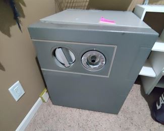 FIREPROOF COMBONATION SAFE - $50