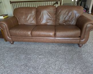 PALLISER FURNITURE BRAND - QUALITY LEATHER COUCH - $300