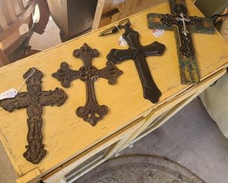 crosses several metal