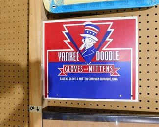 Yankee Doodle Sign