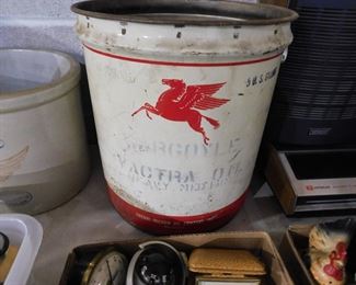 Mobile Gargoyle Oil can