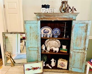 Farmhouse cabinet
Blue and white dishes
Tiffany blue cabinet