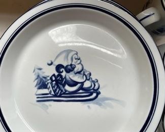Dansk Christmas dish set