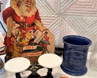 Scale and advertising