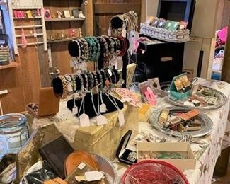 Jewelry main table back