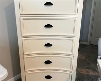 5-Drawer ivory Desk