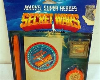 1122 MARVEL SUPER HEROES SECRET WARS *SECRET MESSAGES*, SEALED, MATTEL 1984