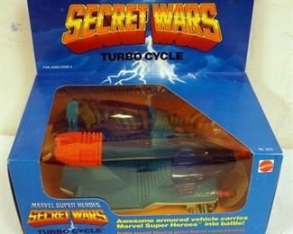 1126 MARVEL SUPER HEROES SECRET WARS *TURBO CYCLE*, SEALED, MATTEL 1984
