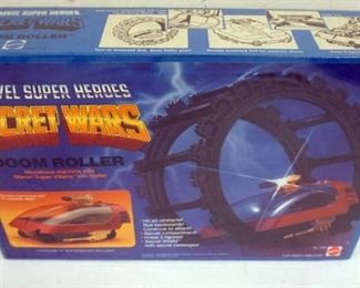 1130 MARVEL SUPER HEROES SECRET WARS *DOOM ROLLER*, SEALED, MATTEL 1984