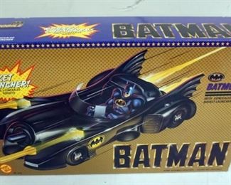 1150 BATMAN *BATMOBILE*, TOY BIZ 1989, SEALED