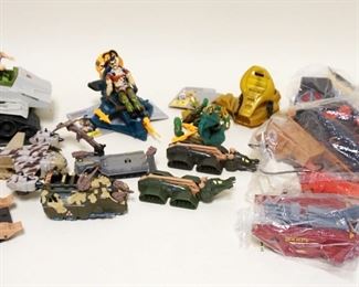 1180 LARGE LOT OF VINTAGE ACTION FIGURES MOSTLY GI JOE AS FOUND