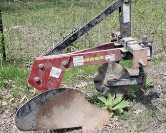 Howse 3-Point 12" Moldboard Plow, Model MPH112