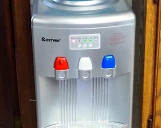 Costway Water Dispenser With Ice Maker, Model # EP23573, Powers On
