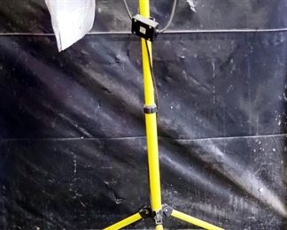 Halogen Shop Lights Including Tri Pod Stand And Articulating Arm