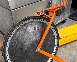 Rolatape 32-415 measuring wheel