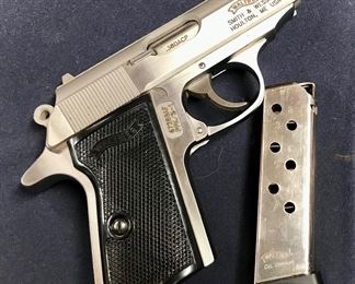 Walther PPK/S Pistol 