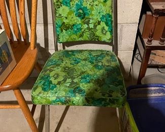 . . . vintage Formica table chair
