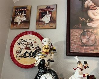 chef wall art and figurines