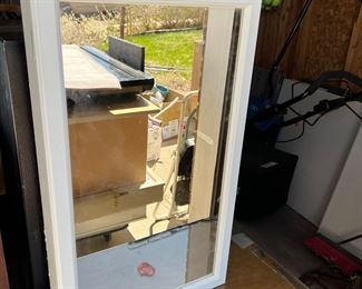 mirrored medicine cabinet