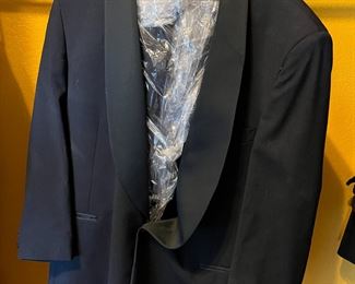 tuxedo 
