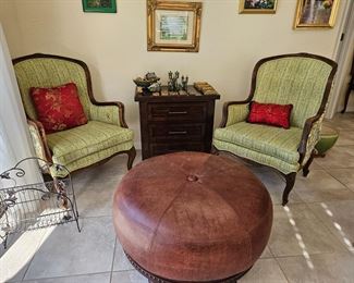 Leather ottoman 32" diameter 