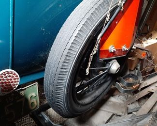 1928 Model A, Canvas Top, Original color
Engine back in and family is hoping to have it running by the sale