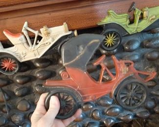 Set of 3 Midwest Cast Metal Antique Car Placques