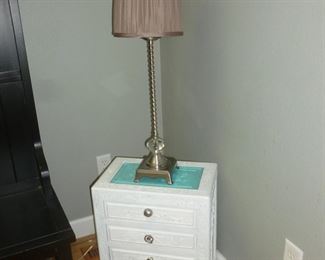 Small white chest w/lamp