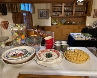 Pfaltzgraff Coffee Mugs                                                                          Vintage Ceramic Pie Holder                                                              Misc. Serving Bowls