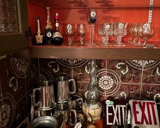 Vintage Glass Exit Lamp Triangle                                                     English Pewter Glass Bottom Mugs