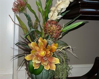 Vintage vase w/artificial floral