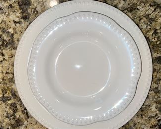 Potty Barn Emma dinner plate & lunch/salad plate