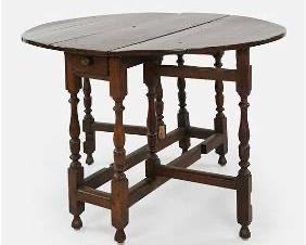 Antique 18thC English Oak Gate Leg Drop Leaf Table
