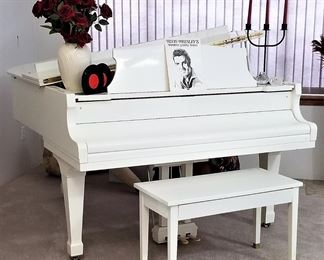 Beautiful white baby grand piano for sale too. Kawai was created in 1927 by Koichi Kawai and has survived 90 years to be one of the global highest piano manufacturers. They have maintained a reputation for producing high-quality pianos