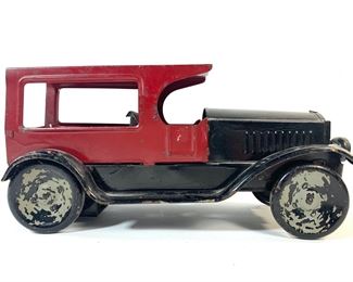 Antique Die Cast Metal Wind-Up 12in Car
