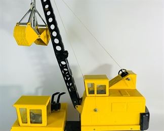 Vintage Mighty Tonka Mobile MR-970 Pressed Steel Crane Truck - in Like New Condition, Barely Any Paint Chips/Rust
