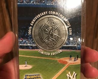 Yankees 100th anniversary coin