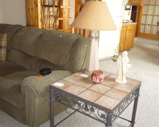 matching set of tables 