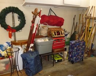 GARDEN / TOOLS / and MORE