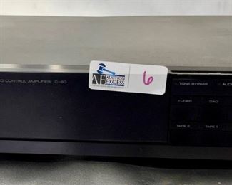 YAMAHA C-80 STEREO CONTROL AMP