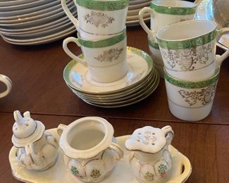 Set of 6 Teacup/Saucers from Occupied Japan