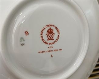 Royal Crown Derby, Old Imari -Dinnerware Set for 4