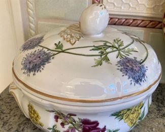 Spode Stafford Flowers Dutch Oven