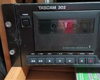 Tascam Double Cassette Deck 302