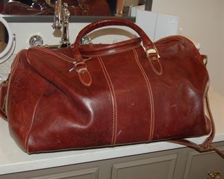 Leather duffel bag